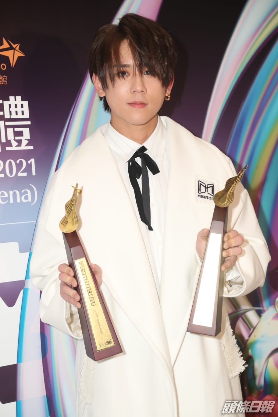 姜濤冧莊得「我最喜愛的男歌手」及「我最喜愛的歌曲」。